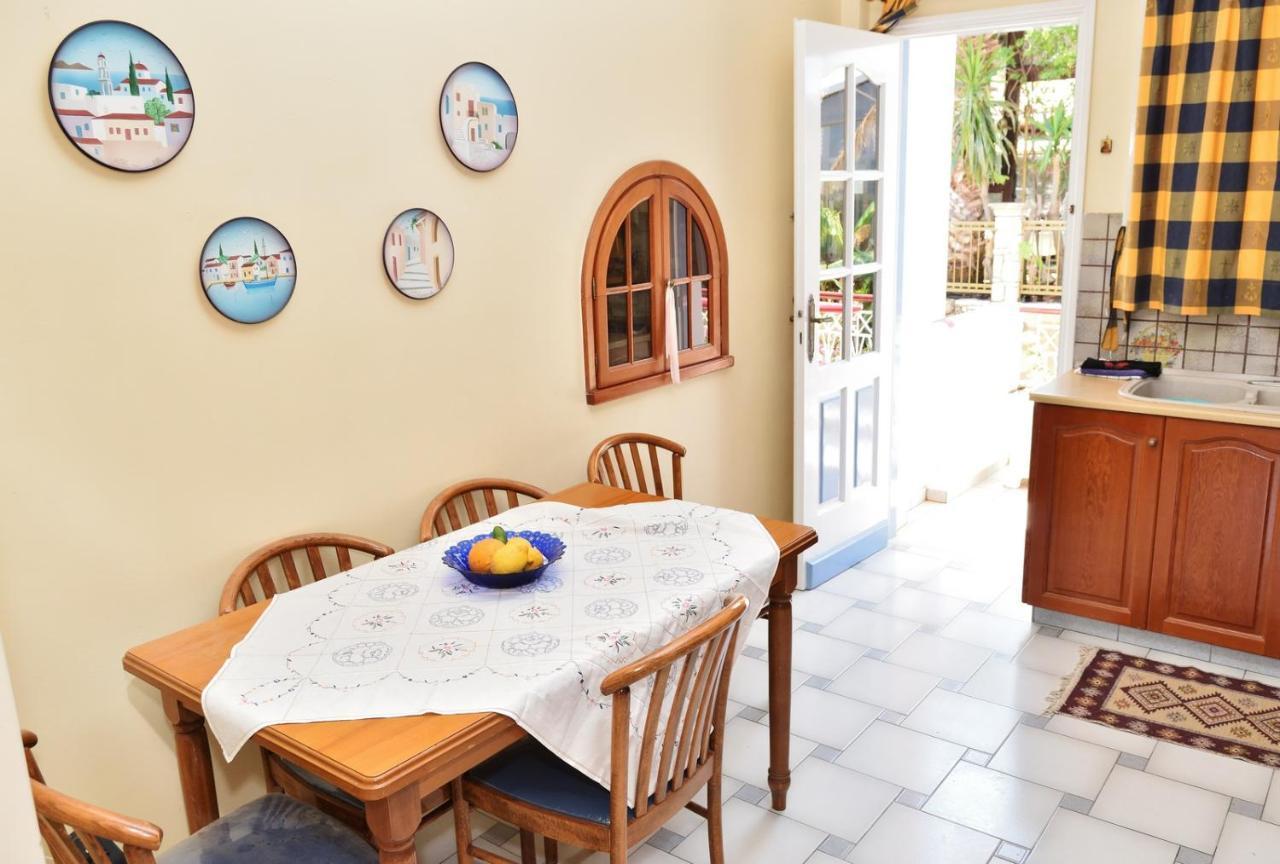 Tzivras Villa & Apartments 라시 외부 사진