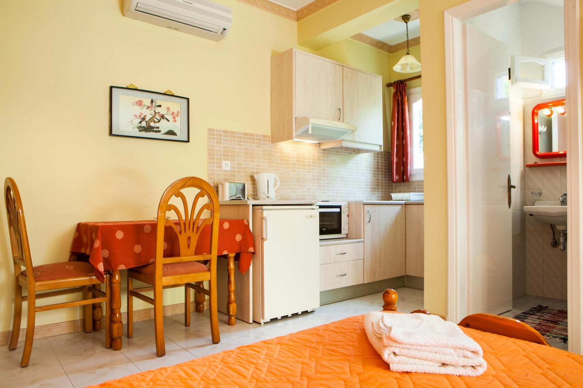 Tzivras Villa & Apartments 라시 객실 사진