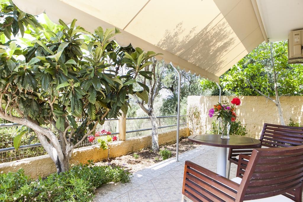 Tzivras Villa & Apartments 라시 외부 사진